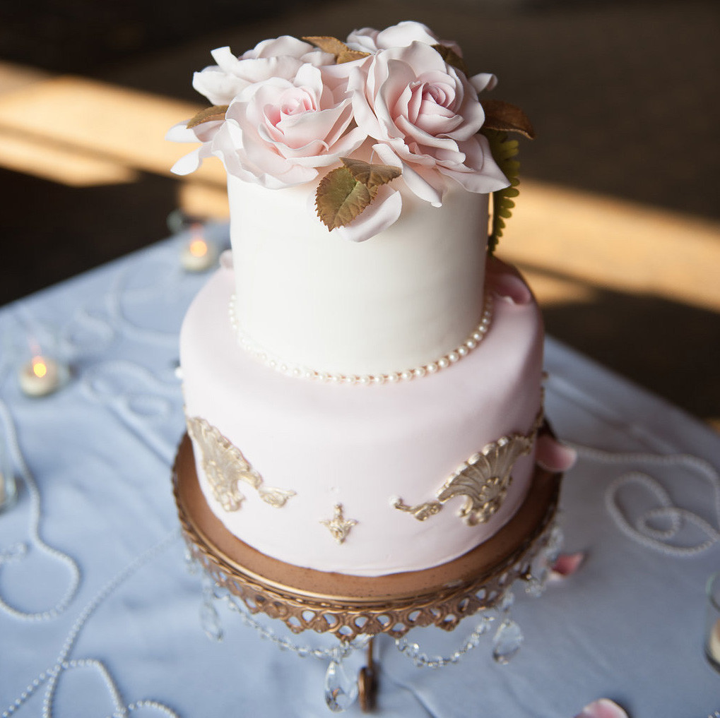 Tiny Wedding Cakes
 Wedding Cake Ideas Small e Two and Three Tier Cakes