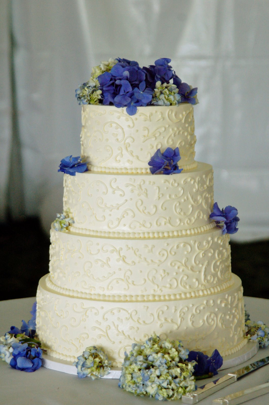 Tiramisu Wedding Cakes
 Mrs Tiramisu’s Wedding Cake
