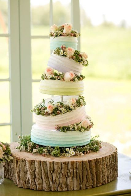 Topsy Turvey Wedding Cakes
 20 Creative Topsy Turvy Wedding Cake Ideas Weddingomania