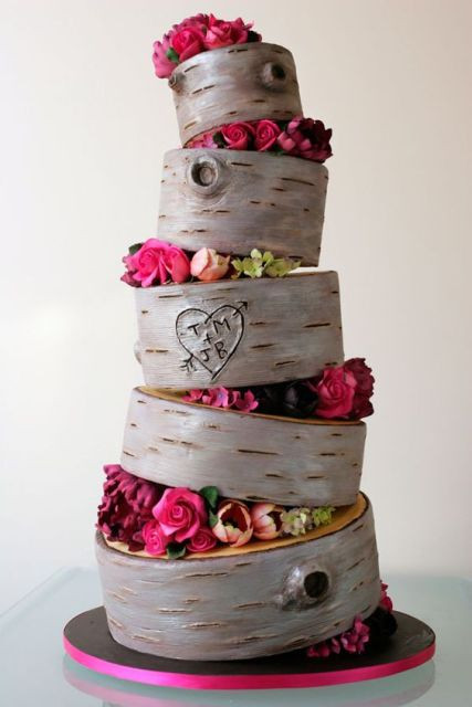 Topsy Turvey Wedding Cakes
 20 Creative Topsy Turvy Wedding Cake Ideas Weddingomania