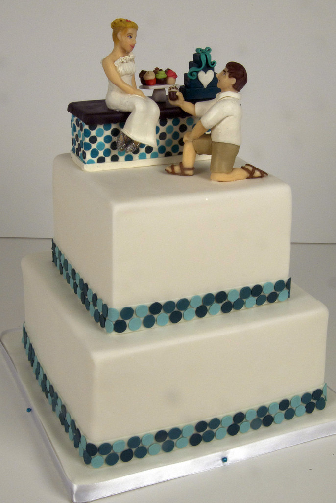 Toronto Wedding Cakes
 W9085 cupcake shop wedding cake