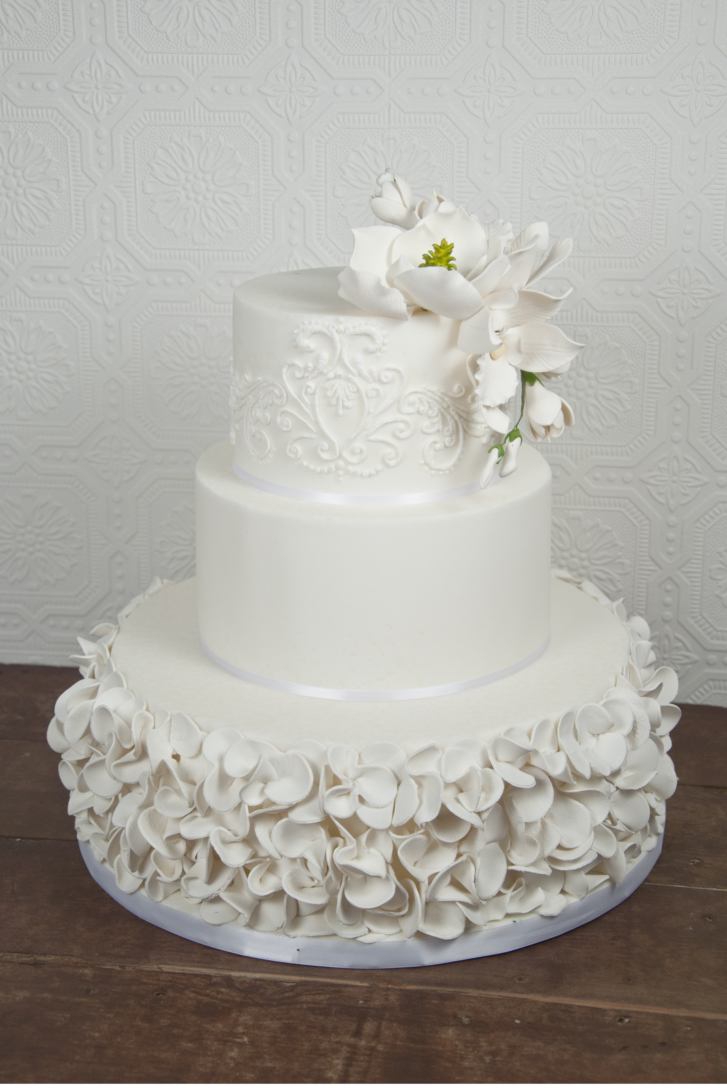 Toronto Wedding Cakes
 Custom Wedding Cakes For The Love Cake Shop In
