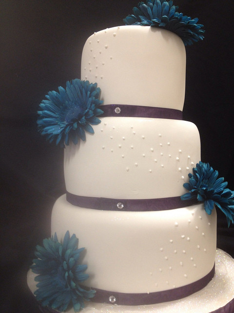 Turquoise And Purple Wedding Cakes
 Turquoise and purple wedding cake