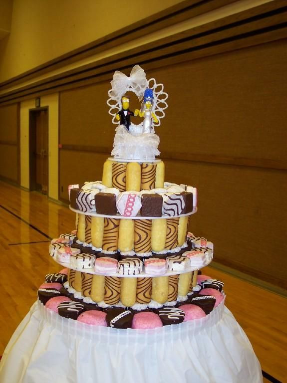 Twinkie Wedding Cakes
 30 best images about Wedding Cakes on Pinterest