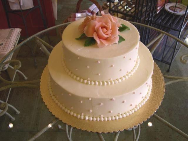 Two Layer Wedding Cakes
 Wedding Cake with 2 Layer Roses 2 ments