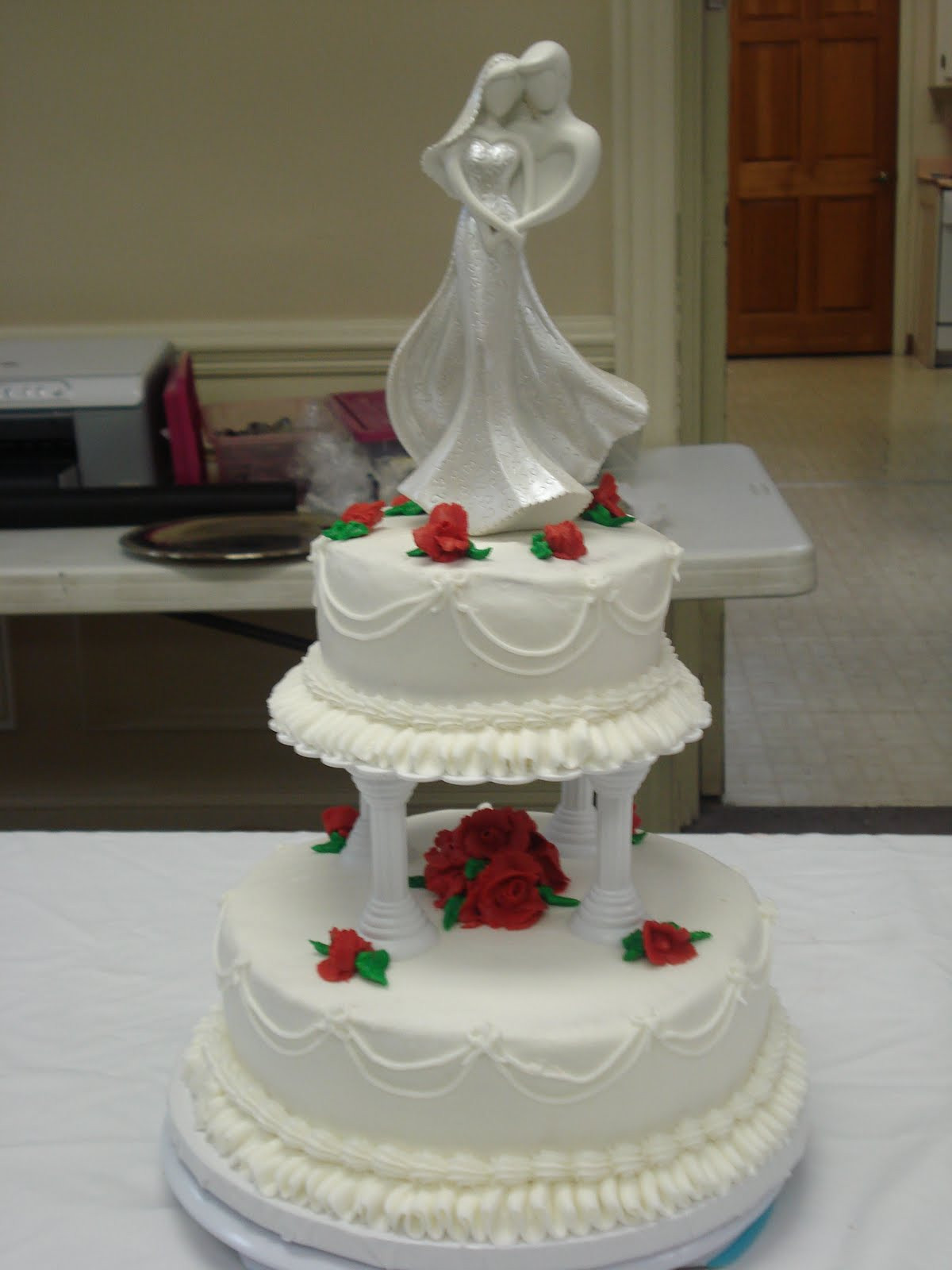 Two Layered Wedding Cakes
 Two layered wedding cake idea in 2017