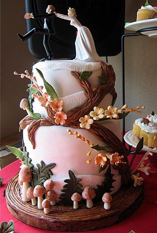 Ugliest Wedding Cakes
 Ugly Wedding Cake in Unusual Design