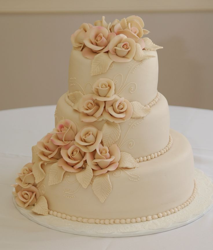 Ukrops Wedding Cakes
 1000 images about European Wedding Cakes on Pinterest