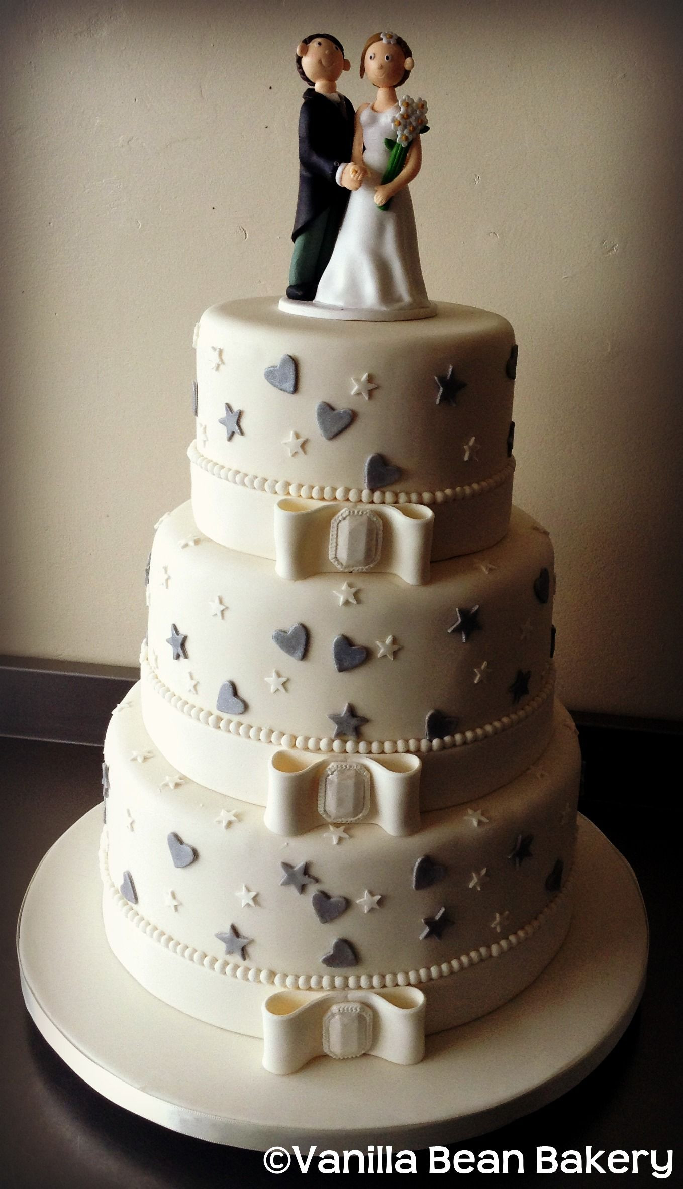 Vanilla Wedding Cakes
 Wedding Cake Gallery