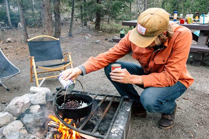 Vegan Dutch Oven Camping Recipes
 Dutch Oven Ve arian Chili & Cornbread