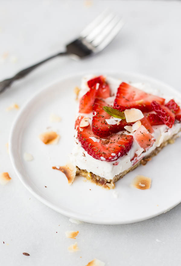 Vegan Summer Desserts
 Strawberry Coconut Cream Pie Vegan Fooduzzi