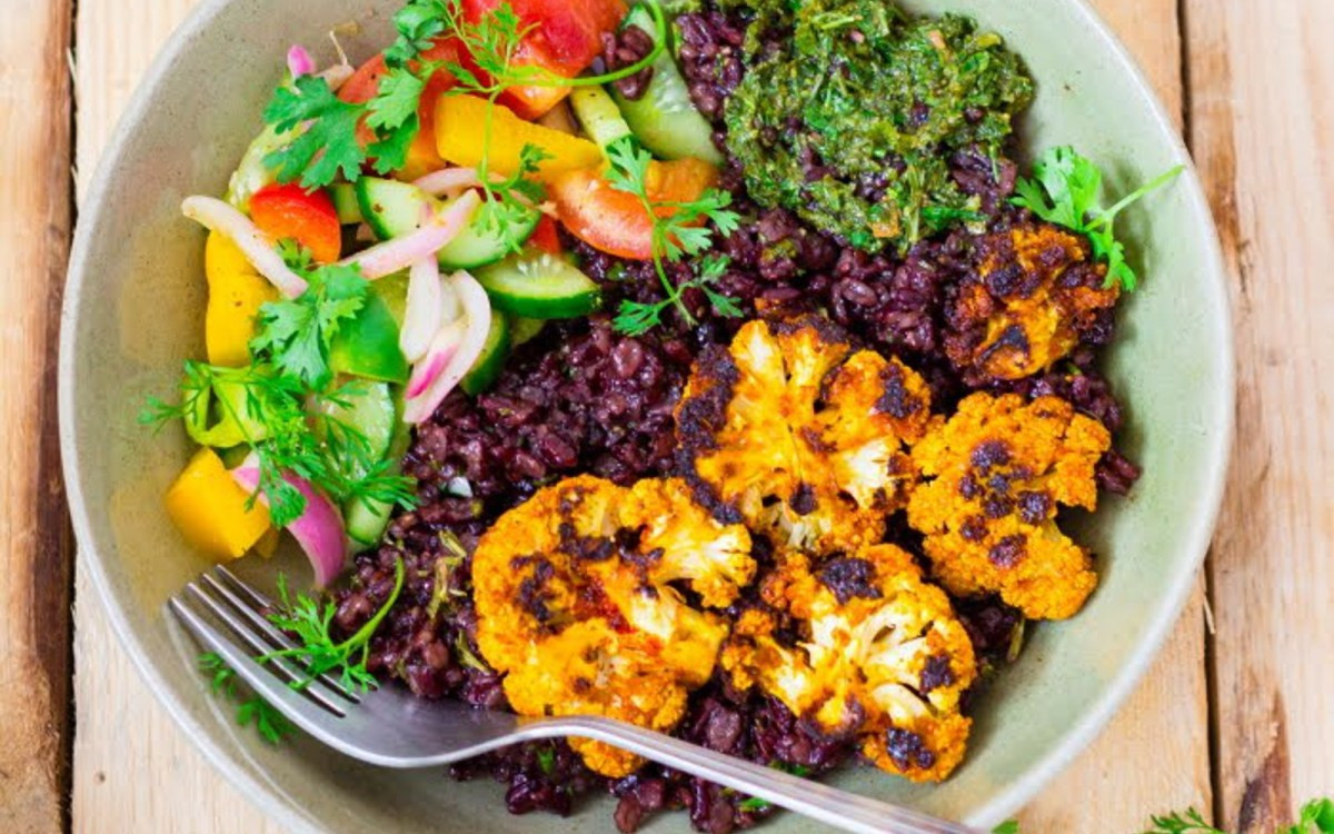 Vegan Summer Recipes
 Spicy Grilled Cauliflower Summer Bowl [Vegan Gluten Free