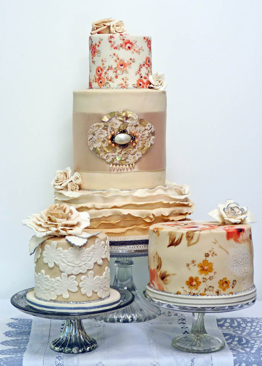 Vintage Wedding Cakes
 Weddings