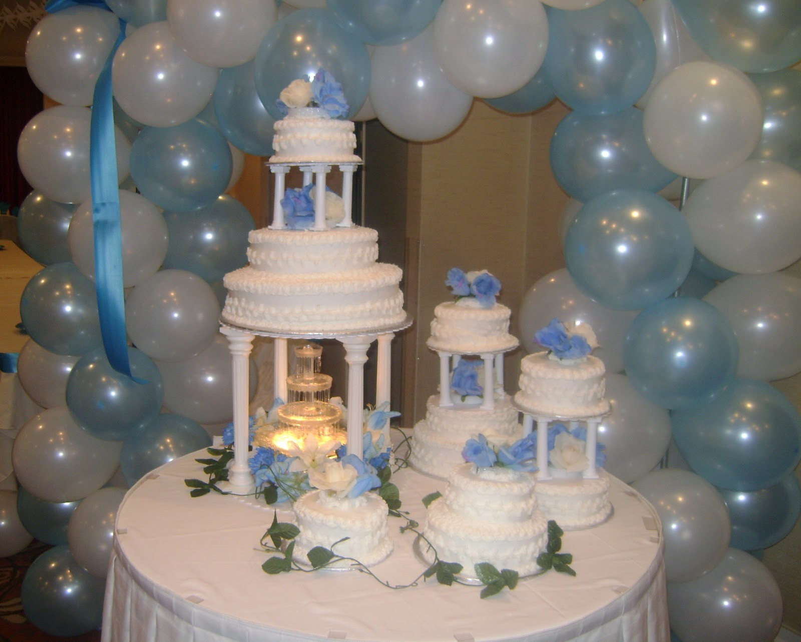 Water Fountain Wedding Cakes
 Water fountain wedding cakes idea in 2017