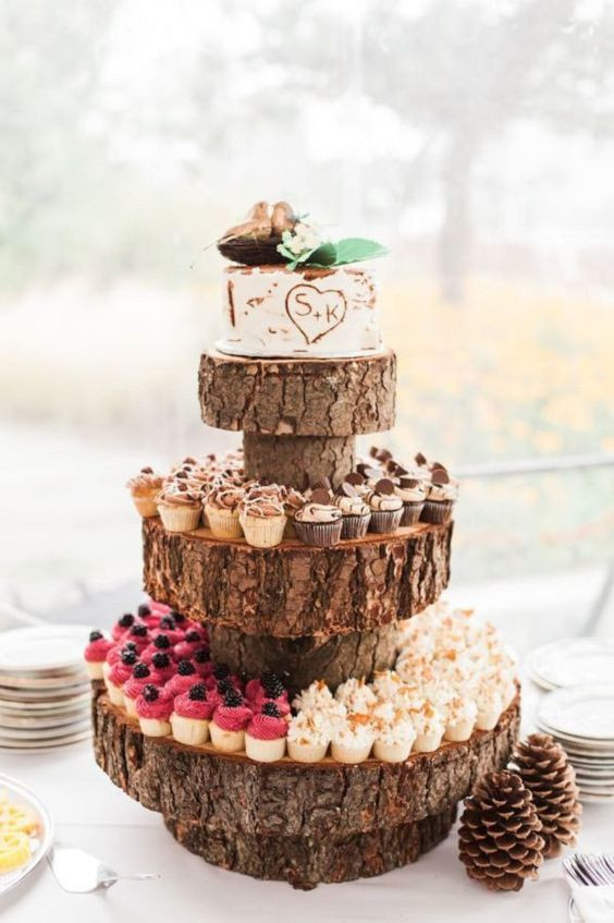 Wedding Cake And Cupcakes Stand
 40 Cute Spring Rustic Wedding Décor Ideas Weddingomania