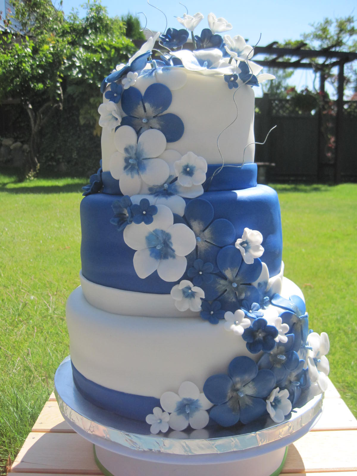 Wedding Cake Blue and White the Best Ideas for Blue and White Wedding Cake Mikaila S Cakes