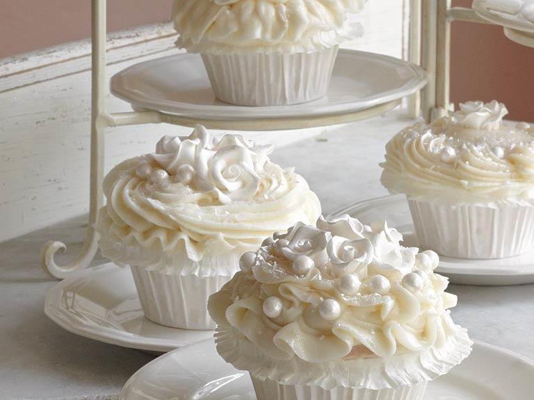 Wedding Cake Cupcakes Recipe
 Wedding Cake Cupcakes Recipe