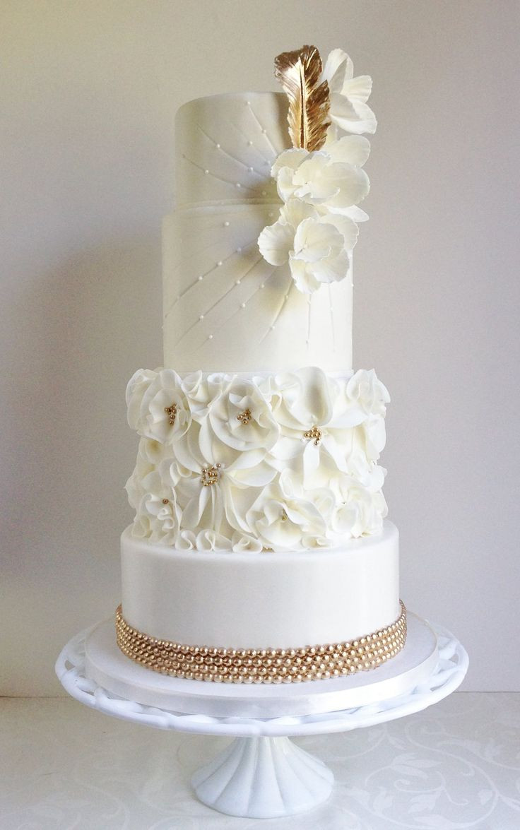 Wedding Cake Gold And White
 Artistic and Wonderful Cakes Page 18 of 33