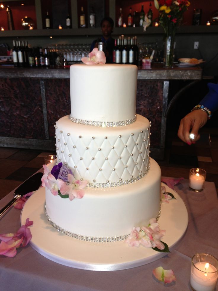 Wedding Cake Recipes From Cake Boss
 Best 25 Cake boss wedding ideas on Pinterest