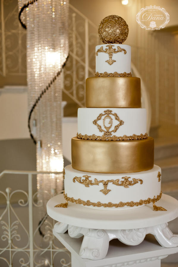 Wedding Cake White And Gold
 Gold and white wedding cake cake by Cofetaria Dana