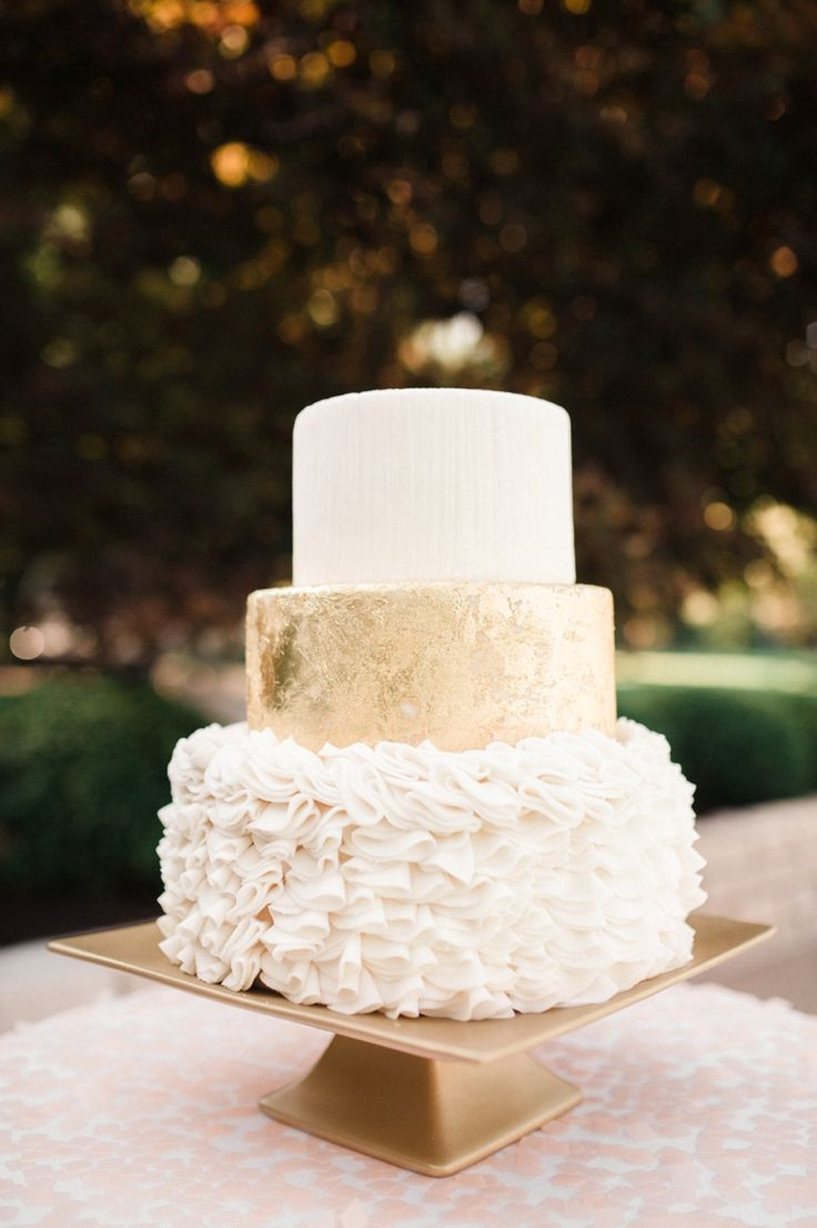 Wedding Cake White And Gold
 Wedding Cake Tips of Tiers