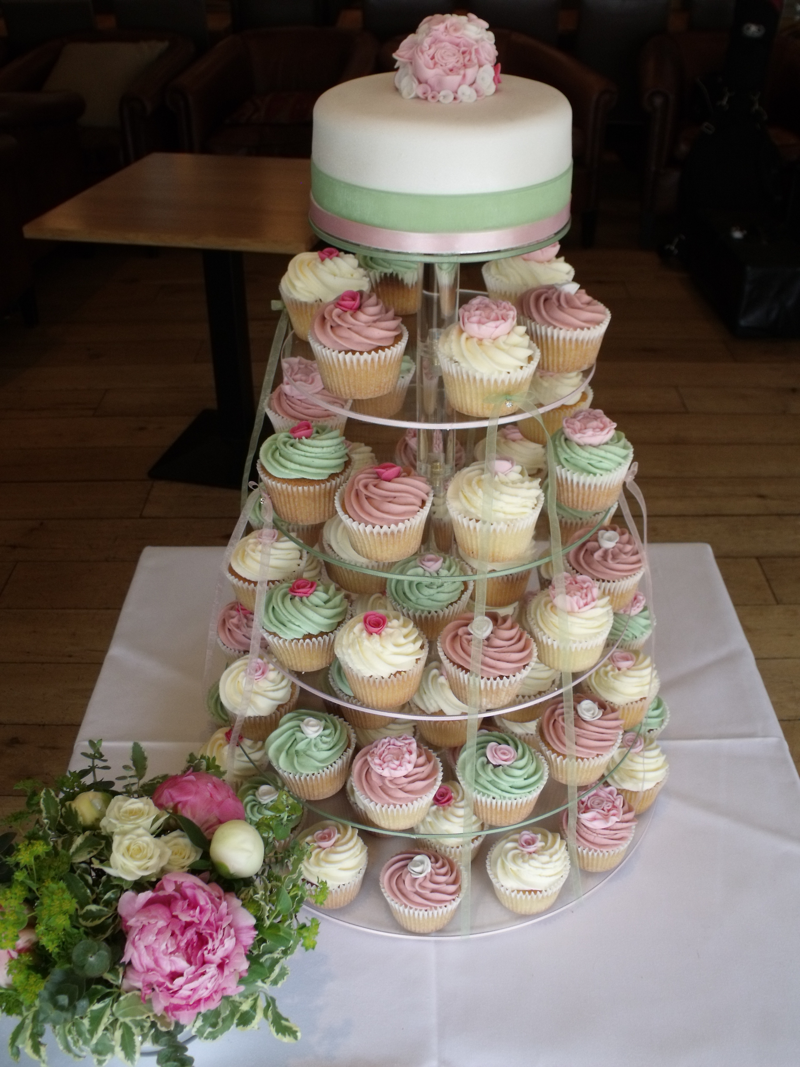 Wedding Cake With Cupcakes
 Wedding Cupcake