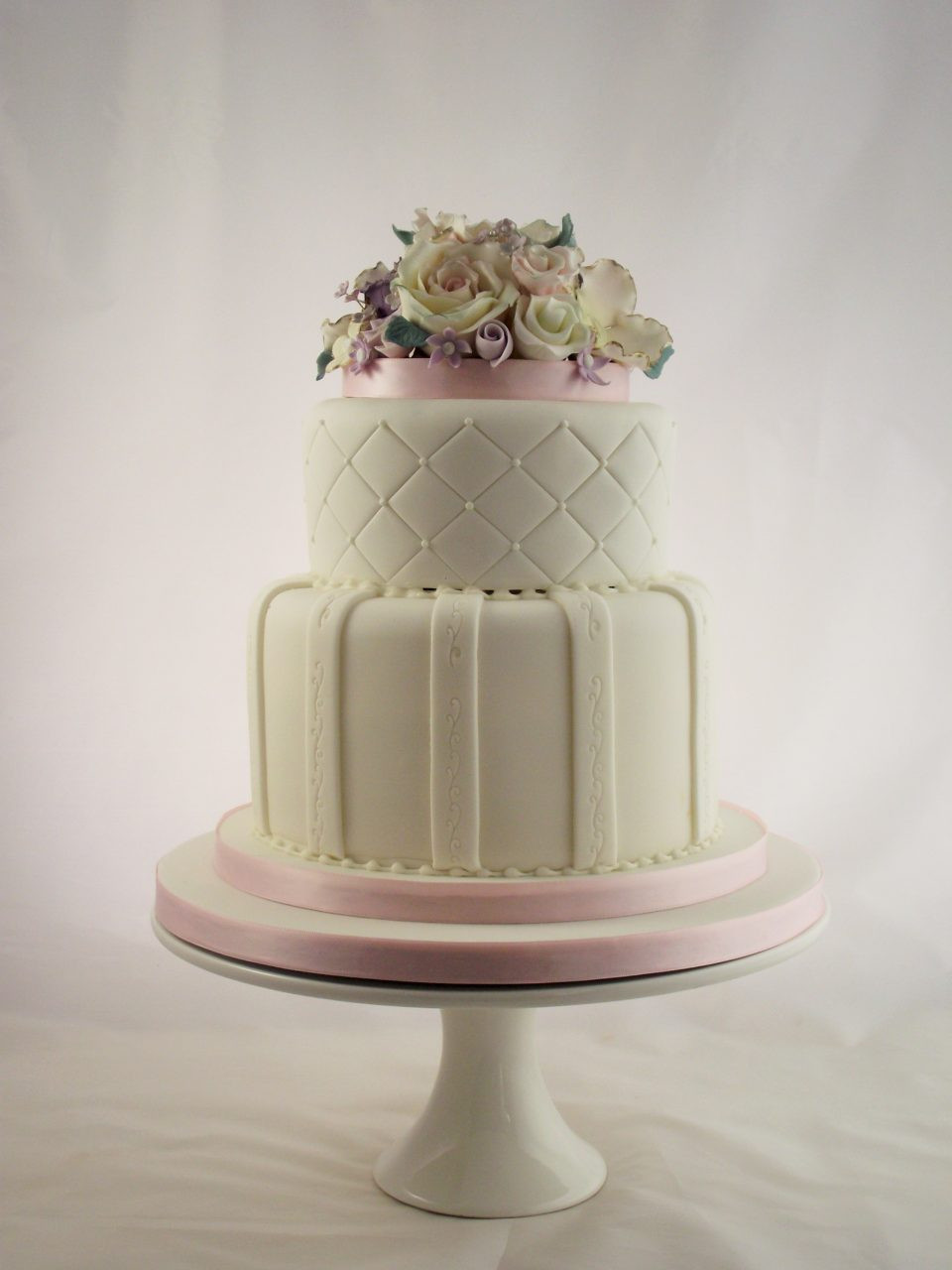 Wedding Cakes 2016
 24 Fab Wedding Cakes for 2016 Couples