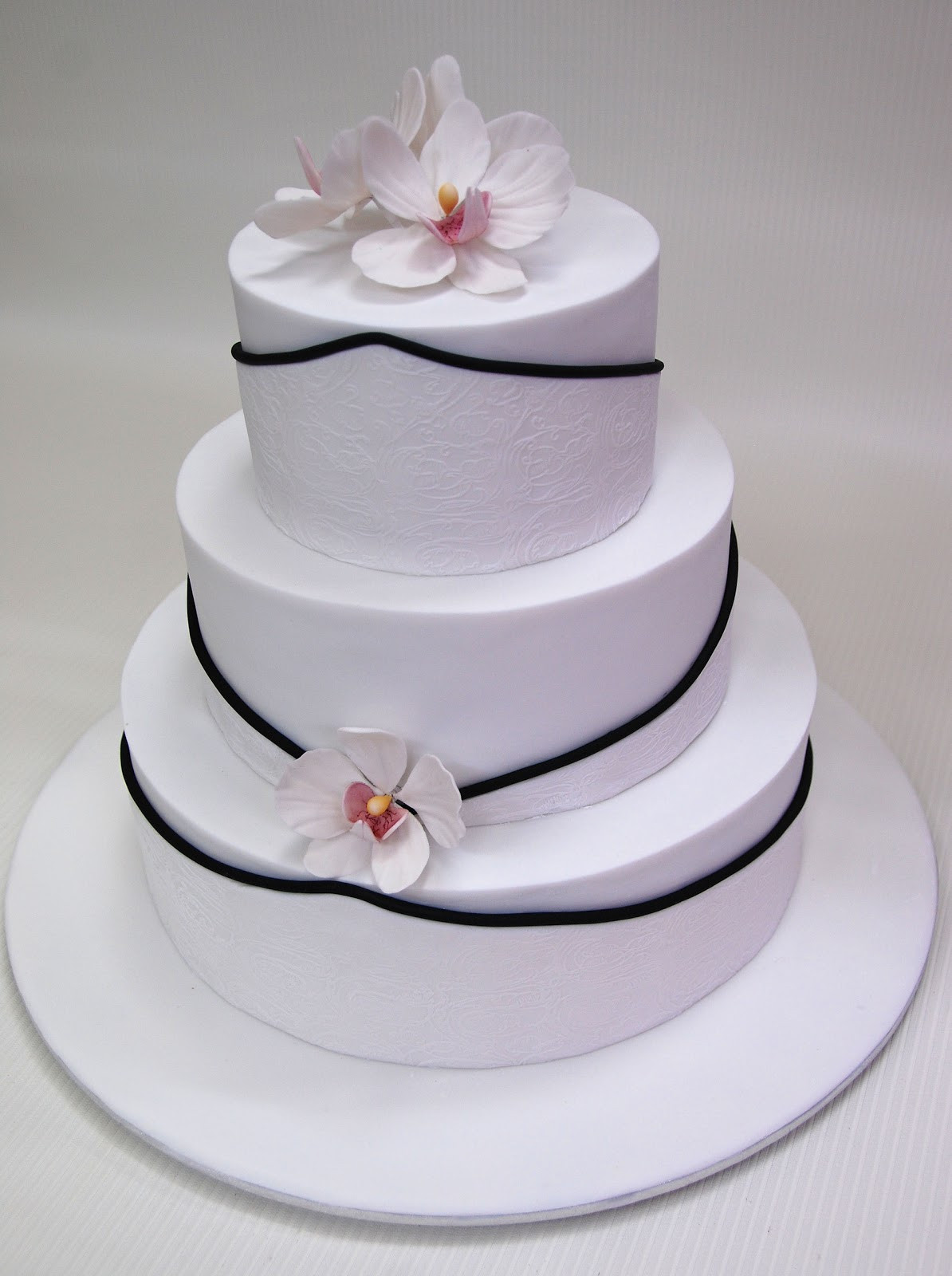 Wedding Cakes 3 Tier
 Little Robin 3 Tier Wedding Cake with Orchids