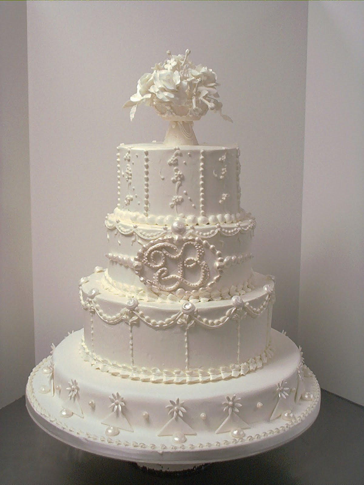 Wedding Cakes Accessories
 Wedding Accessories Ideas