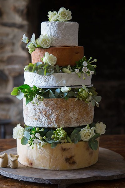 Wedding Cakes Alternative Ideas
 Alternative Wedding cake ideas that we love