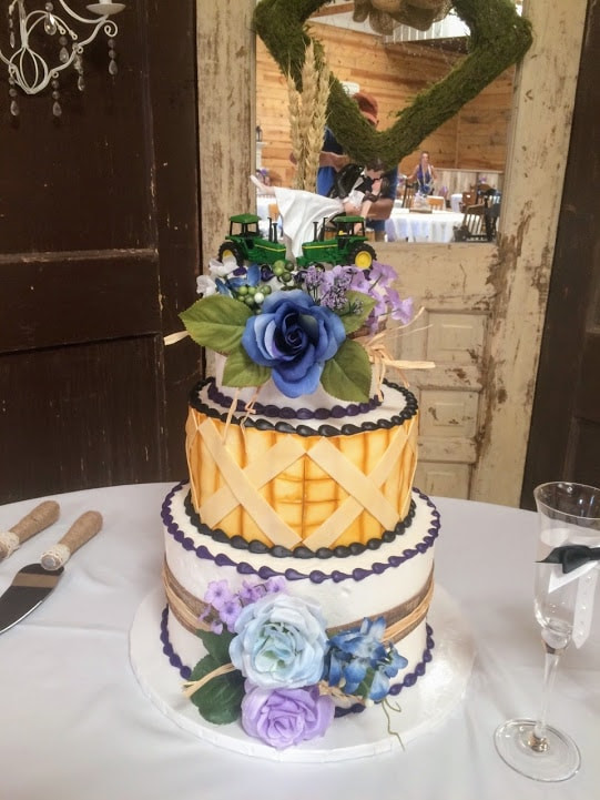 Wedding Cakes Amarillo Tx
 Tractor Theme Wedding Cake min Belmar BakeryBelmar Bakery