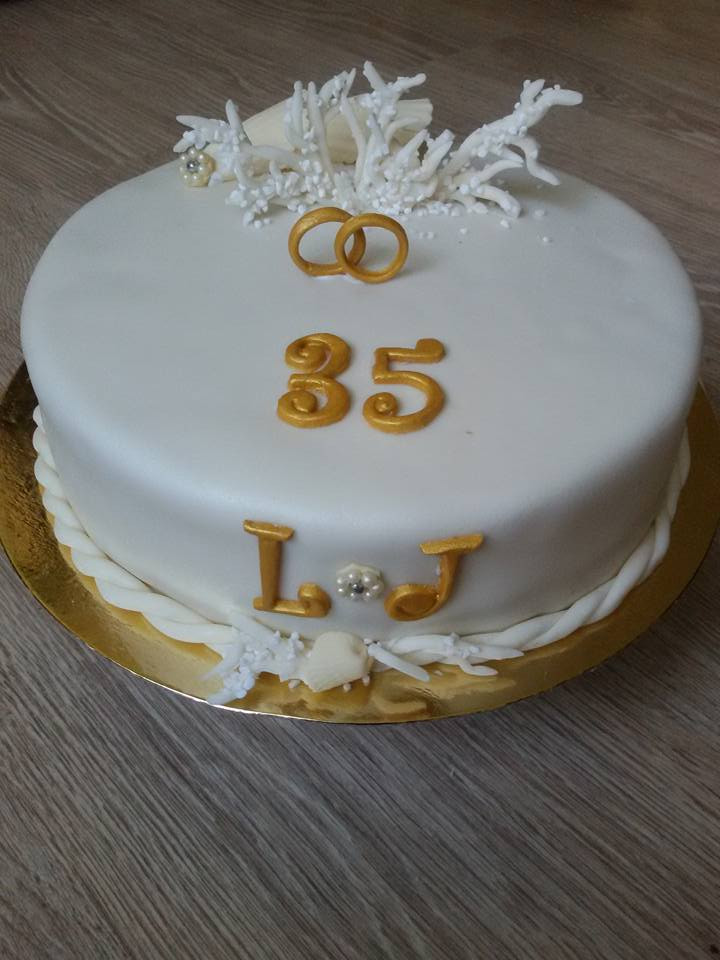 Wedding Cakes Anniversary
 35th Wedding Anniversary Cake