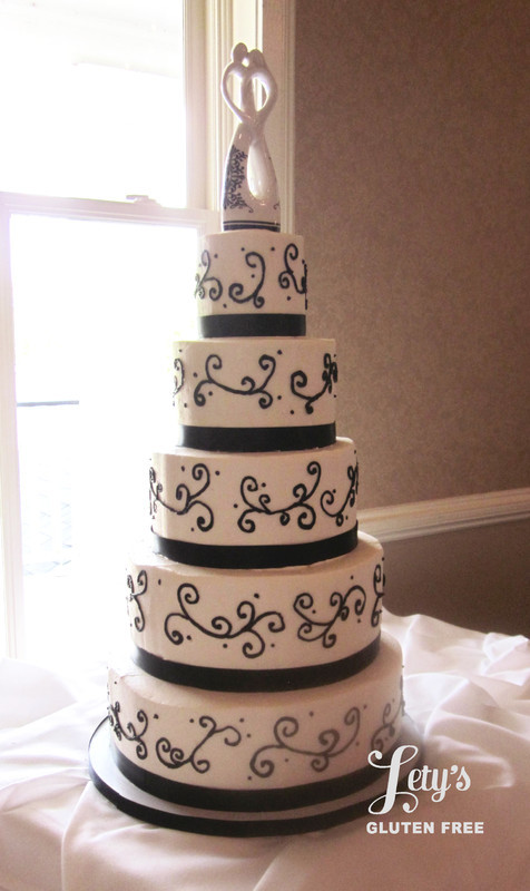 Wedding Cakes Beaumont Tx
 Cakes Jula Wedding Cake League City Tx Weddingwire Cakes