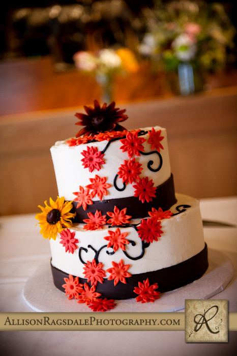 Wedding Cakes Bend Oregon
 Bend Oregon Wedding graphy