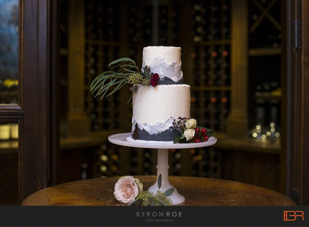 Wedding Cakes Bend Oregon
 Why We Love Winter Weddings in Bend Pronghorn Resort