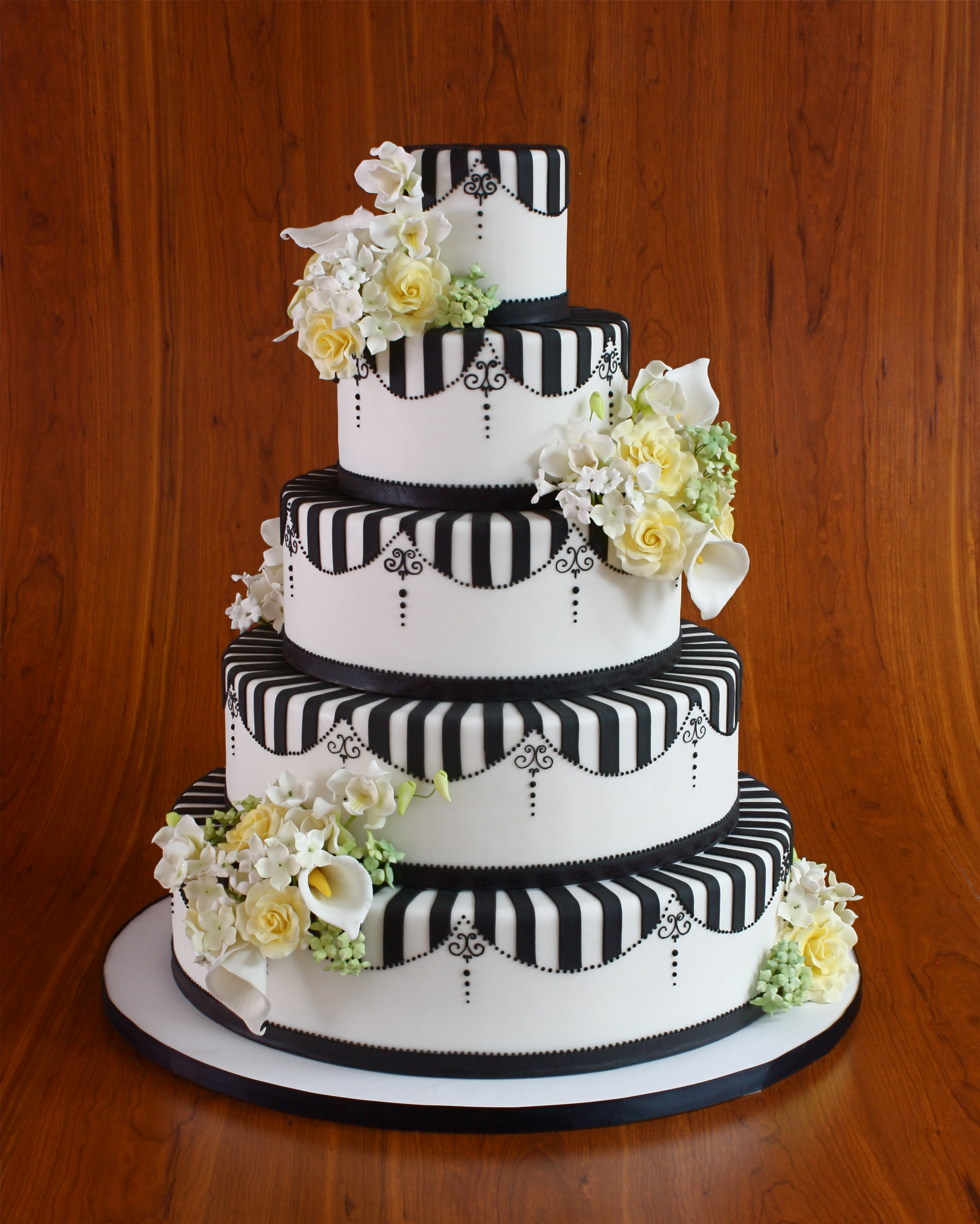 Wedding Cakes Brooklyn
 The Cake of Your Dreams Elegantly Iced Brooklyn Based