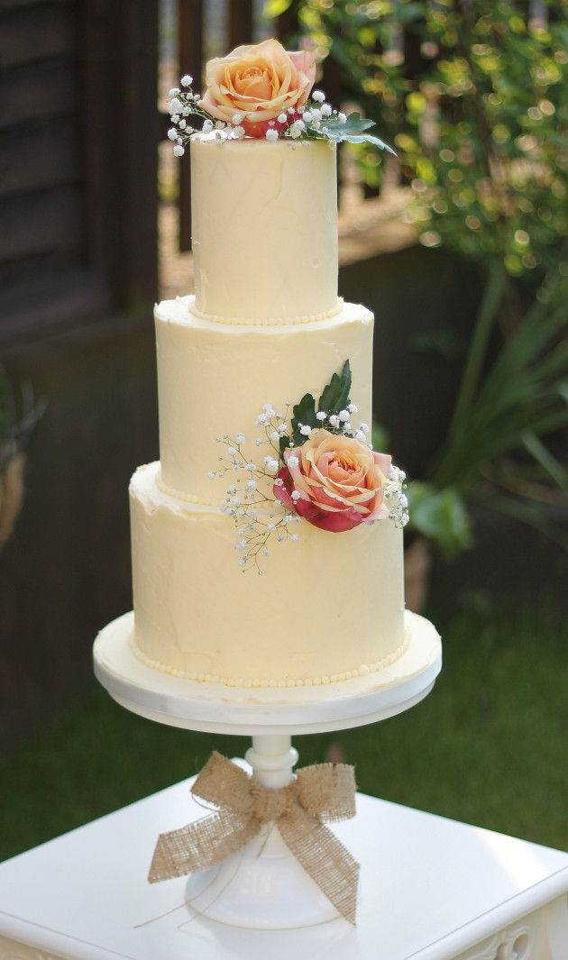 Wedding Cakes Butter Cream
 2014 Wedding Cake Trends 3 Buttercream Beauties