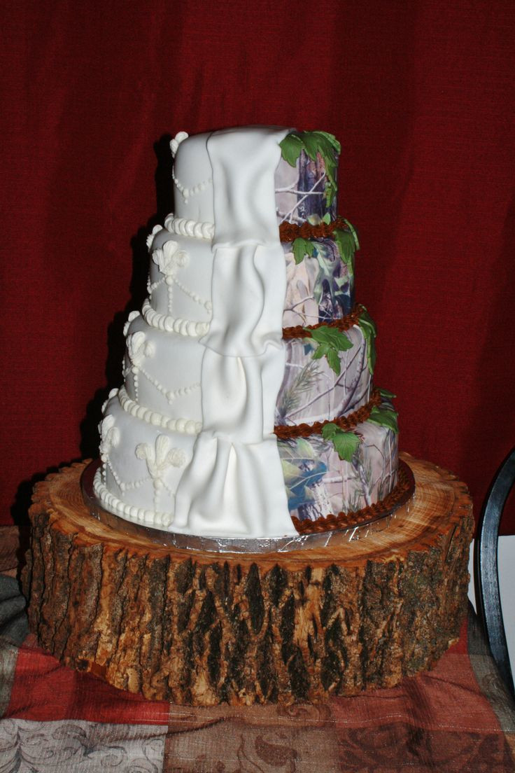 Wedding Cakes Camo
 17 Best images about Wedding cake ideas on Pinterest