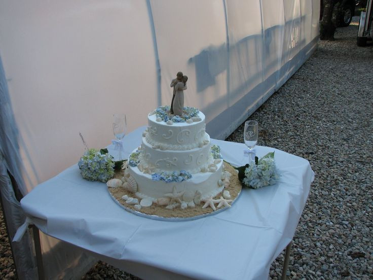 Wedding Cakes Cape Cod
 Cape cod wedding cakes idea in 2017