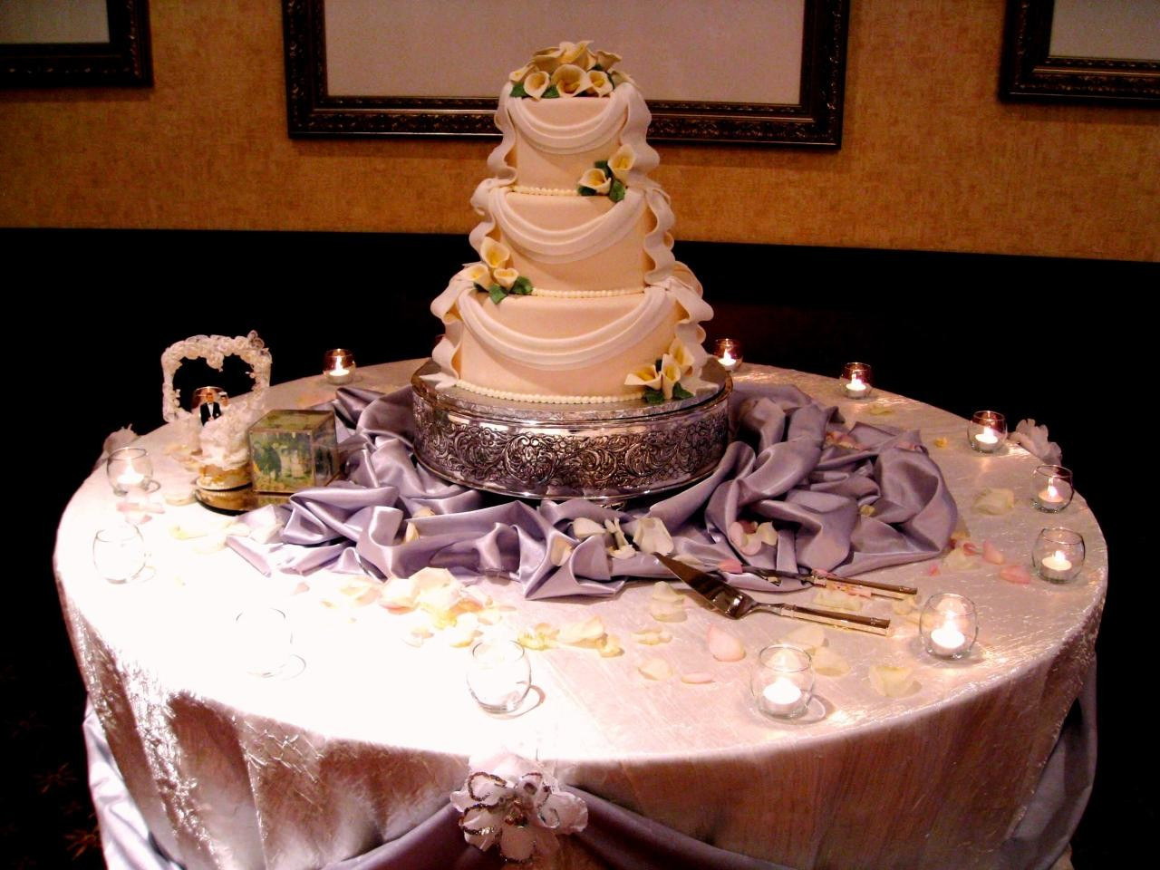 Wedding Cakes Centerpieces
 Wedding Table Decorations