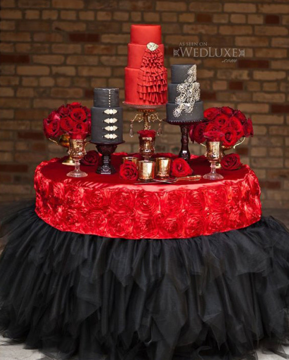 Wedding Cakes Centerpieces
 Stylish Wedding Cake Table Ideas Weddings Romantique
