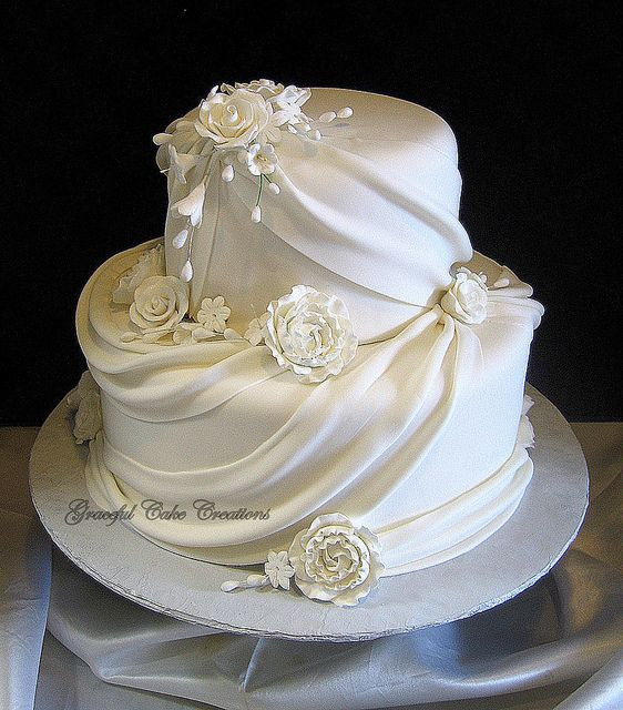 Wedding Cakes Champaign Il
 Best 25 Fancy wedding cakes ideas on Pinterest