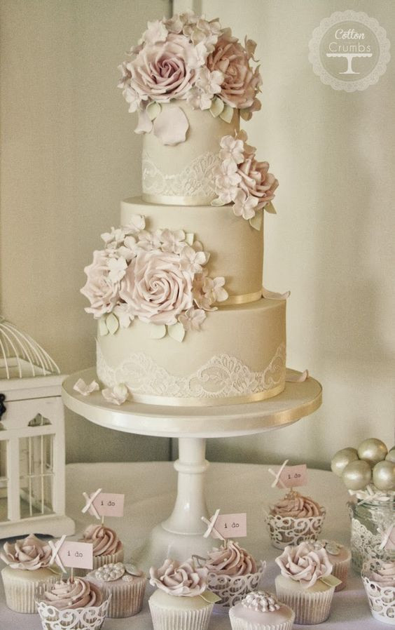 Wedding Cakes Champaign Il
 Best 25 Fancy wedding cakes ideas on Pinterest