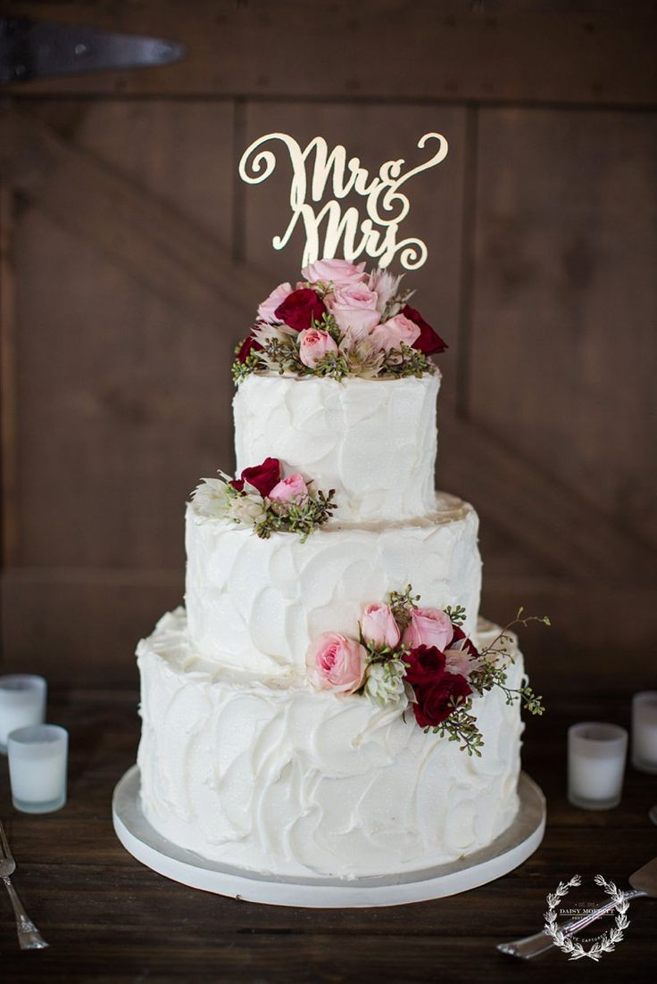 Wedding Cakes Chattanooga
 Daisy Moffatt graphy