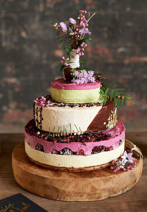 Wedding Cakes Cheesecake
 20 Delicious & Unique Alternatives to the Traditional