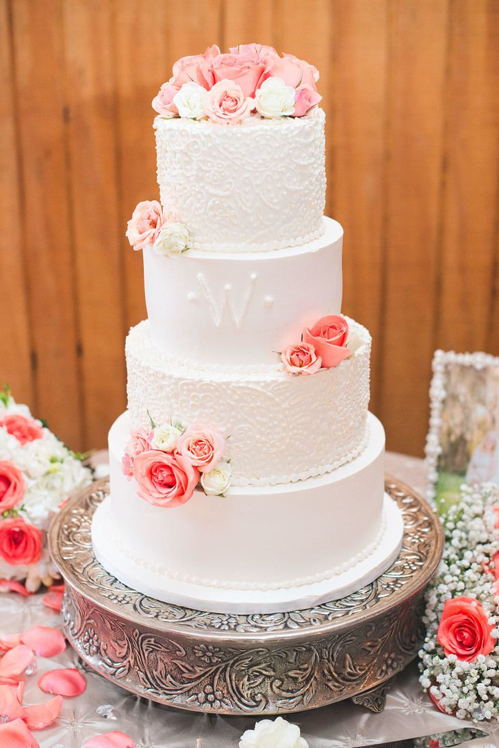 Wedding Cakes Coral
 Detailed White Wedding Cake With Coral Roses