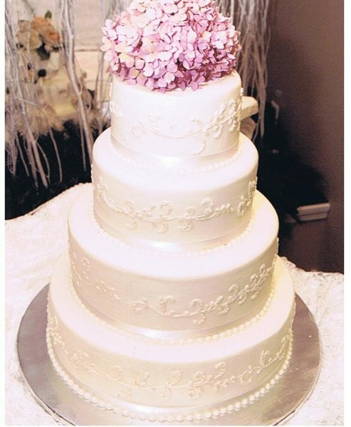 Wedding Cakes Dayton Ohio
 Patricia s Weddings and Custom Cakes Wedding Cake Ohio