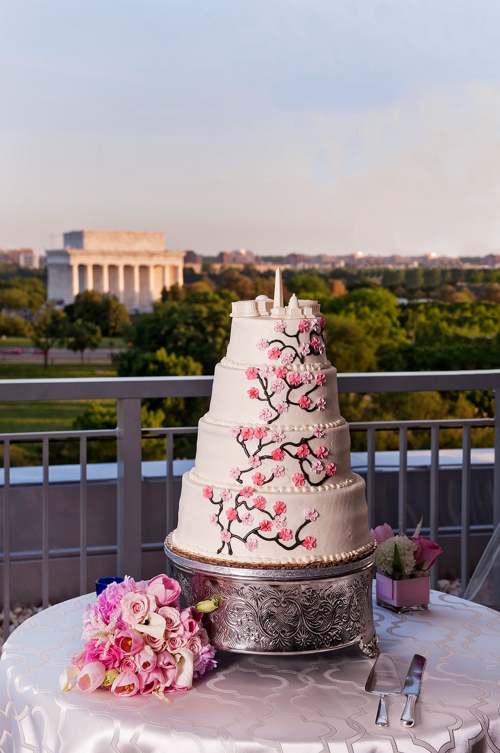 Wedding Cakes Dc
 Elegant Washington DC Themed Spring Wedding Reception