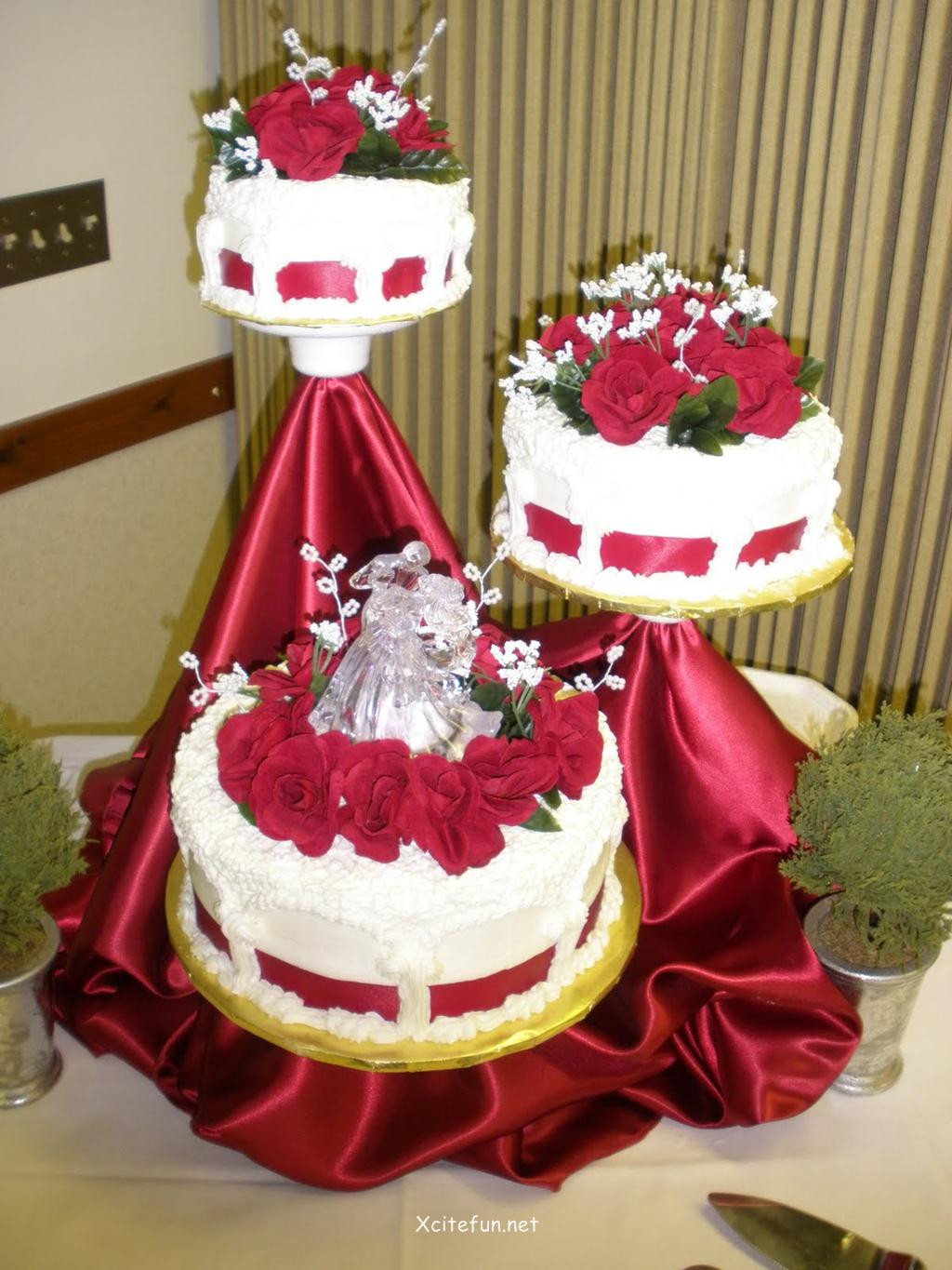 Wedding Cakes Decorations Ideas
 Wedding Cakes Decorating Ideas XciteFun