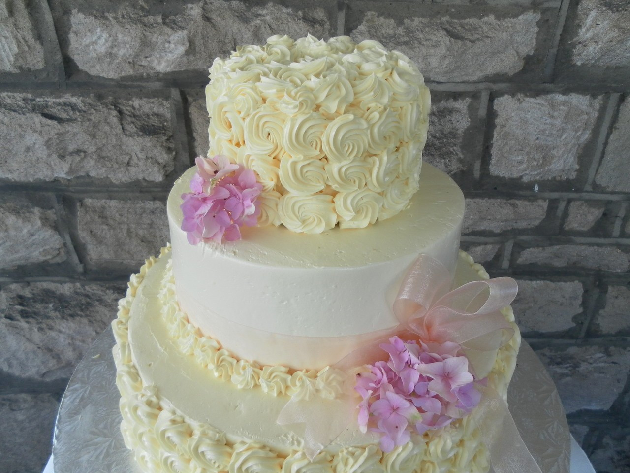 Wedding Cakes Delivered
 New Wedding Cake Delivery Service